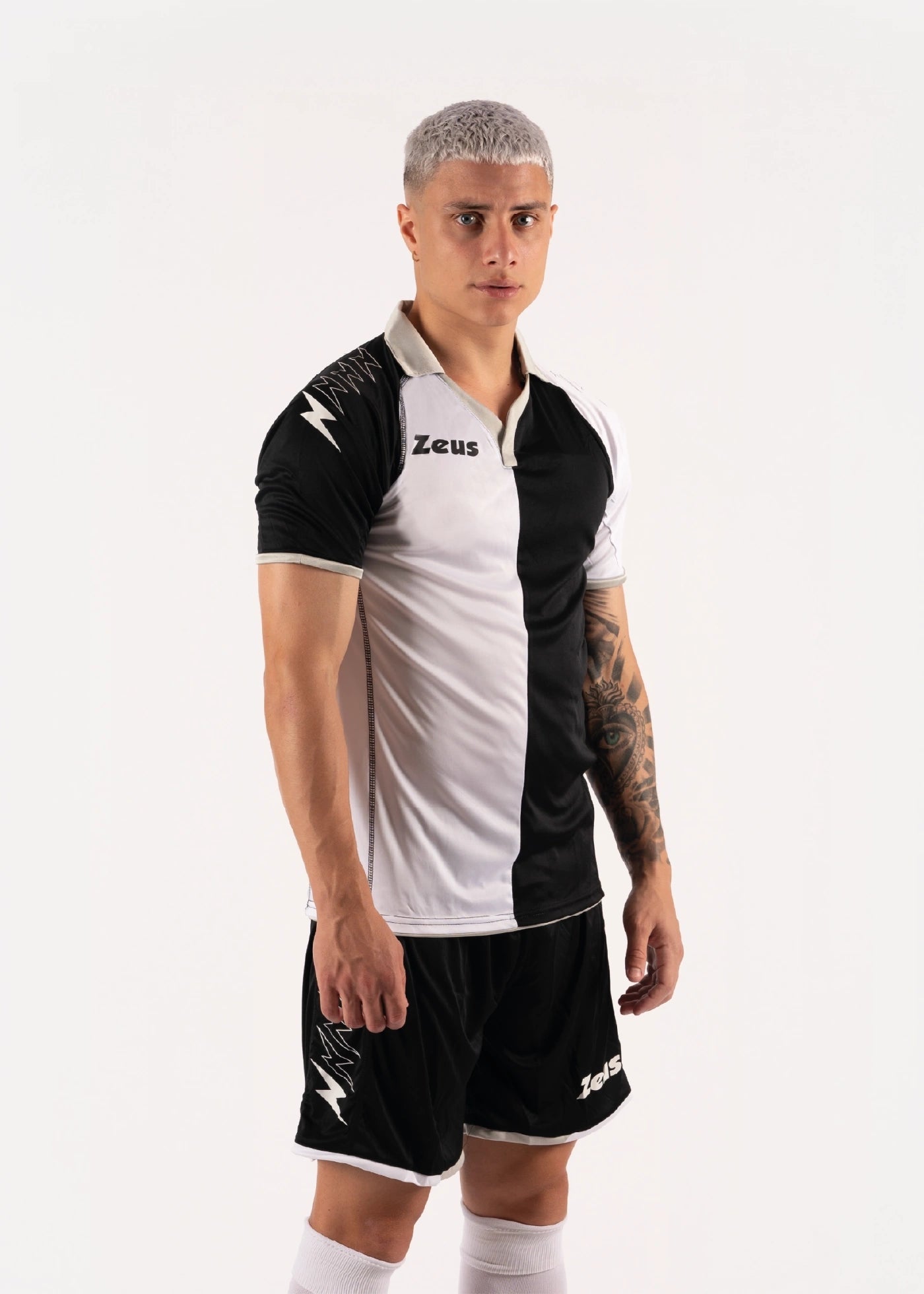 #farbe_schwarz-weiß