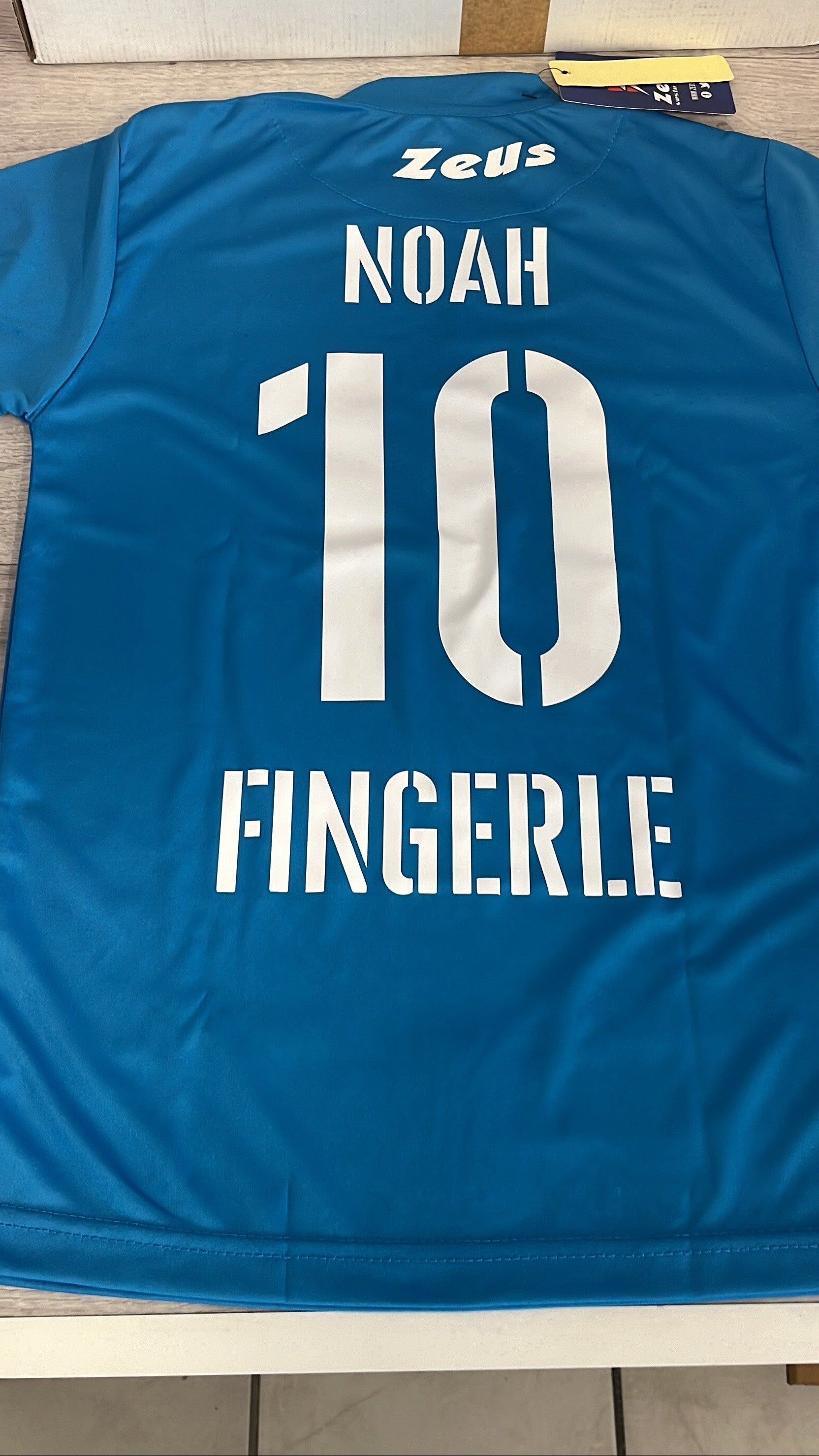 Druck/Beflockung - Individuelle Veredelung bei Zeusport Germany