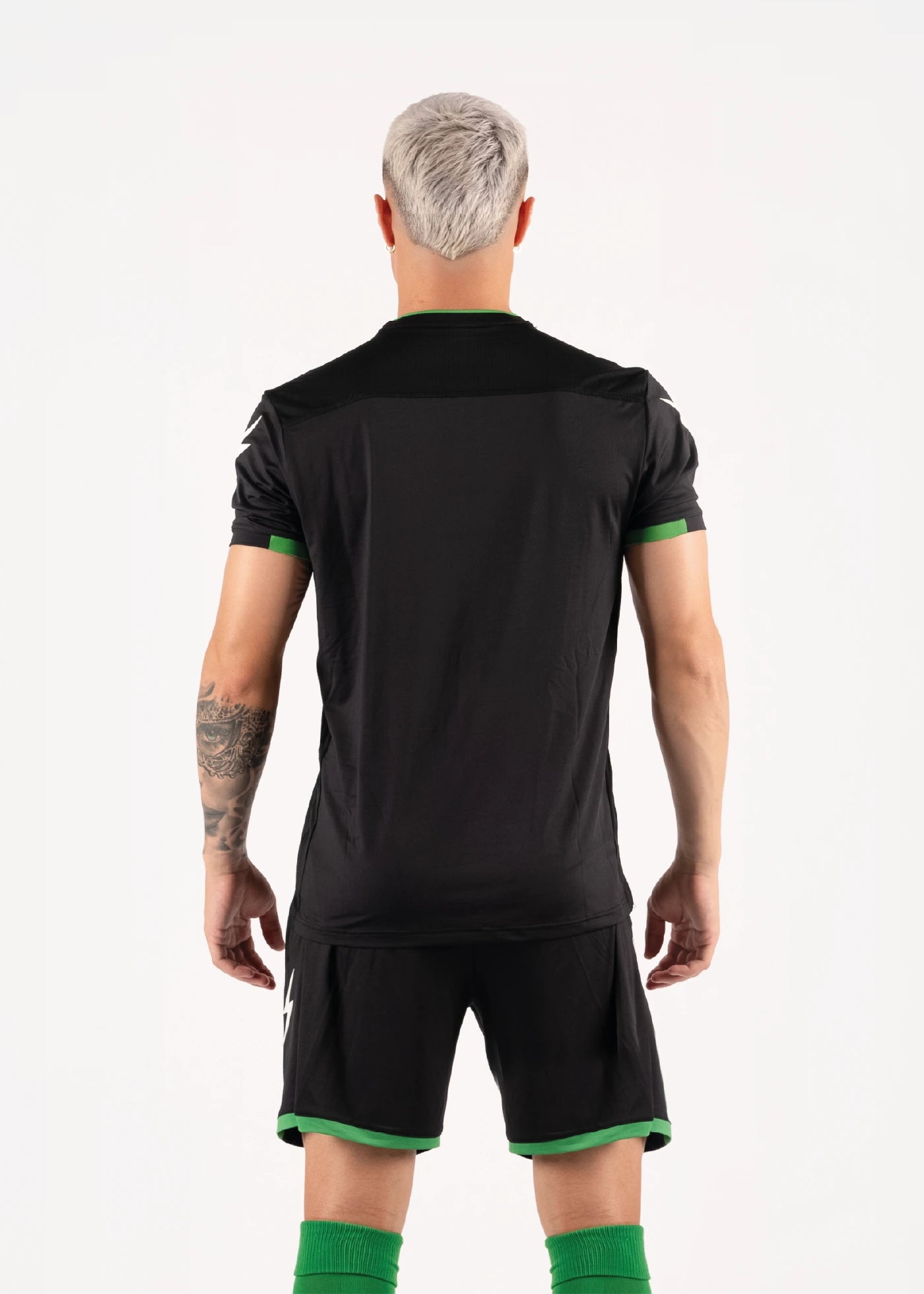 #farbe_schwarz-grün