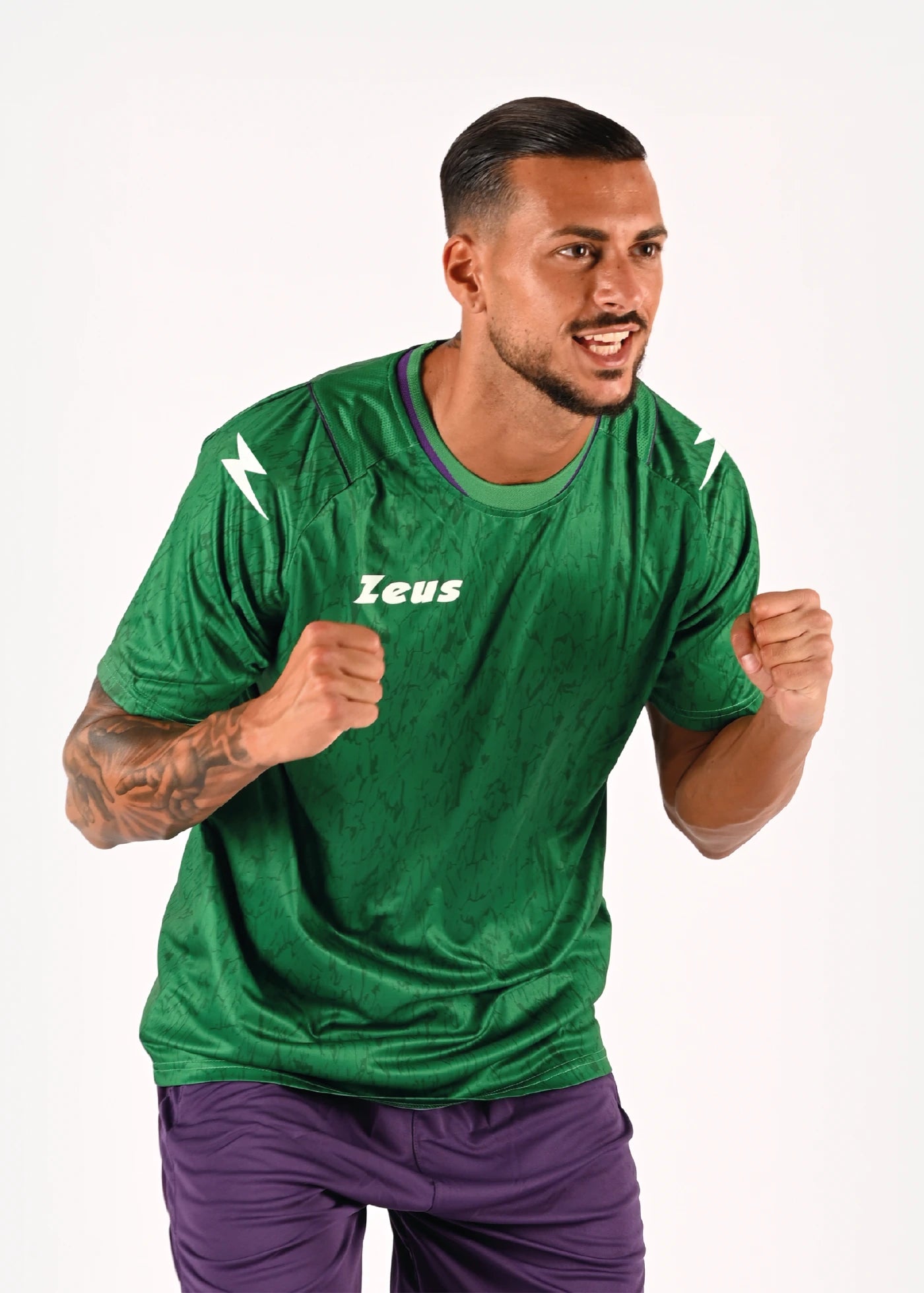 #farbe_grün-violett