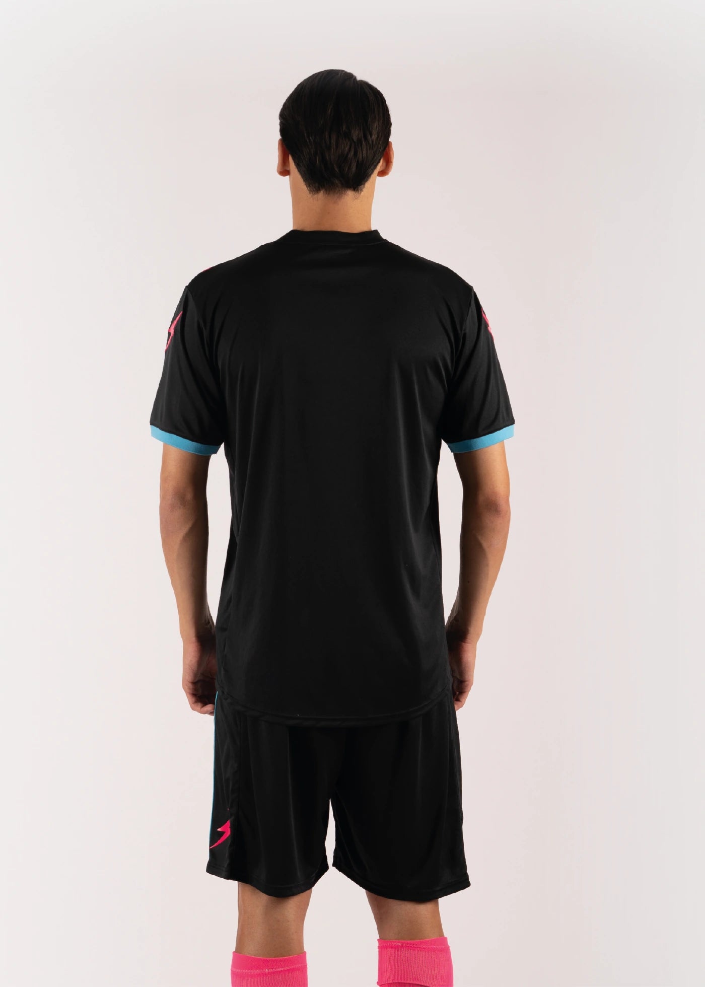 #farbe_schwarz-wasserblau